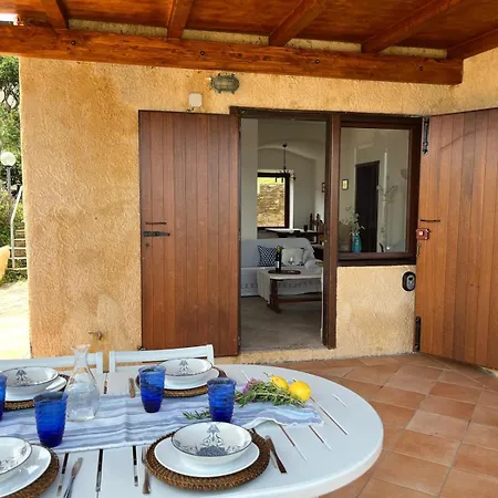 A Pochi Passi A Piedi Dalla Pelosa